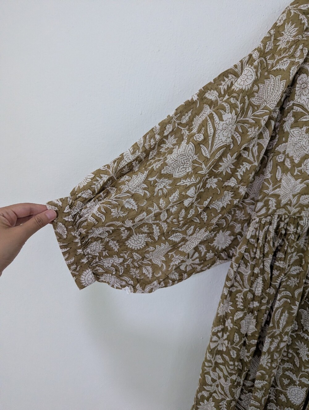 Daughters of India Kyra Maxi Dress Floral Print Tie Neck Olive White Large L - Picture 5 of 12